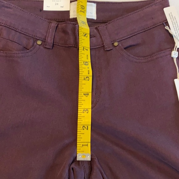 Caslon Woman’s Skinny Burgundy Raw Hem Size 24 - Picture 12 of 12